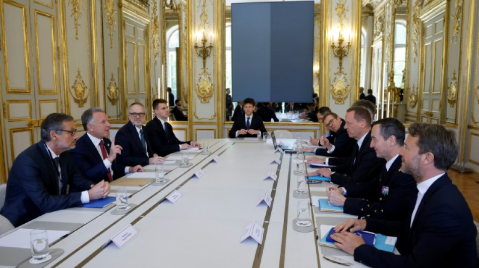 EUA, Ucrânia e países europeus mantêm reunião inédita sobre trégua entre Kiev e Moscou