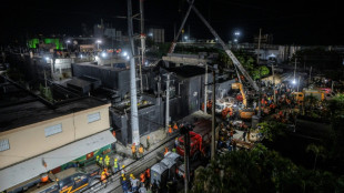 Dominicana cuenta sus muertos en discoteca entre impotencia y desesperanza