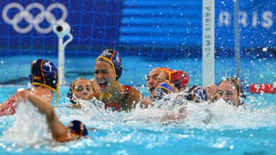 El waterpolo femenino espa&ntilde;ol logra su ansiado oro y toca el cielo en Par&iacute;s