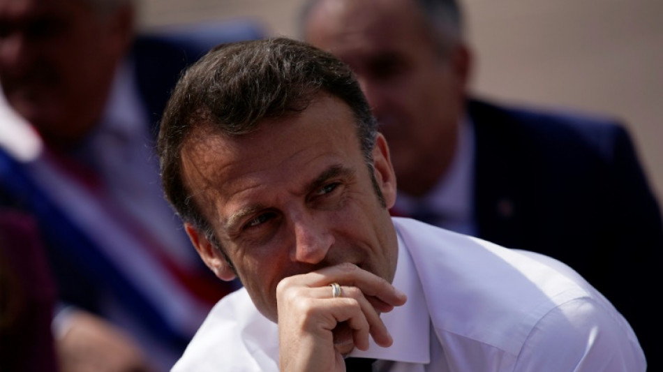 Macron schlie&szlig;t Abl&ouml;sung durch Rechtspopulistin Marine Le Pen nicht aus
