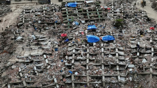La b&uacute;squeda de desaparecidos contin&uacute;a a un mes de terremotos en Venezuela