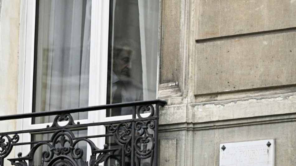 La justicia francesa informa al expresidente Sarkozy de su fecha de entrada en prisi&oacute;n