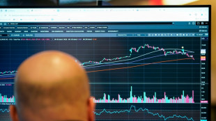 Wall Street en net recul, entre r&eacute;sultats et guerre commerciale