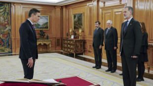 Direita espanhola apela &agrave; 'resist&ecirc;ncia c&iacute;vica' contra Pedro S&aacute;nchez