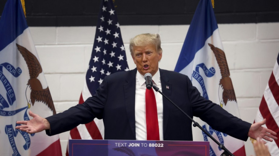 Trump &eacute; indiciado em investiga&ccedil;&atilde;o sobre documentos confidenciais