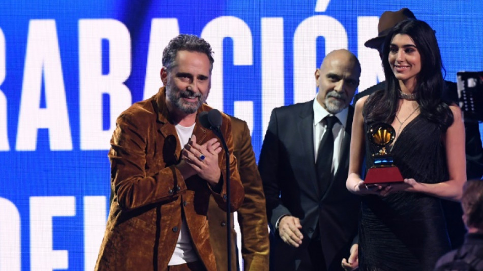Uruguayer Jorge Drexler r&auml;umt bei den Latin Grammys ab