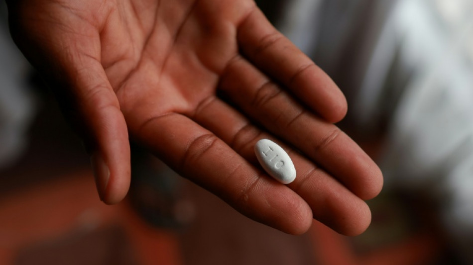 Recortes en la ayuda de EEUU amenazan avances en la lucha contra el sida, según la ONU