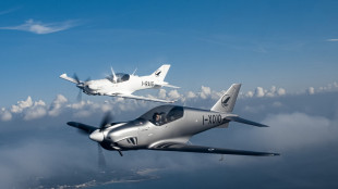 Blackshape vola con il Gabrièl dalla Puglia a Air Expo Abu Dhabi