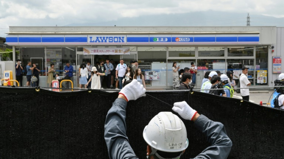 Cansada de turistas, cidade do Jap&atilde;o bloqueia vista para o Monte Fuji