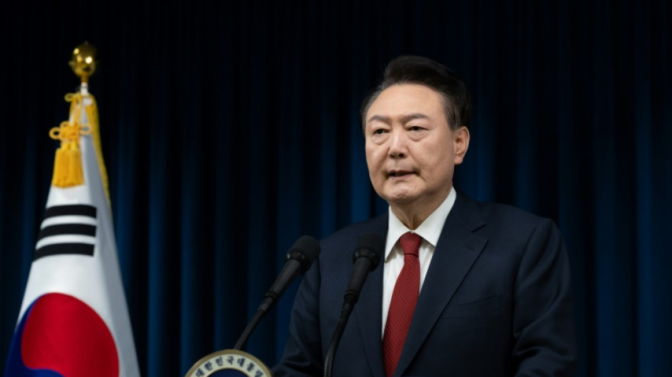 Justi&ccedil;a pro&iacute;be o presidente da Coreia do Sul de deixar o pa&iacute;s