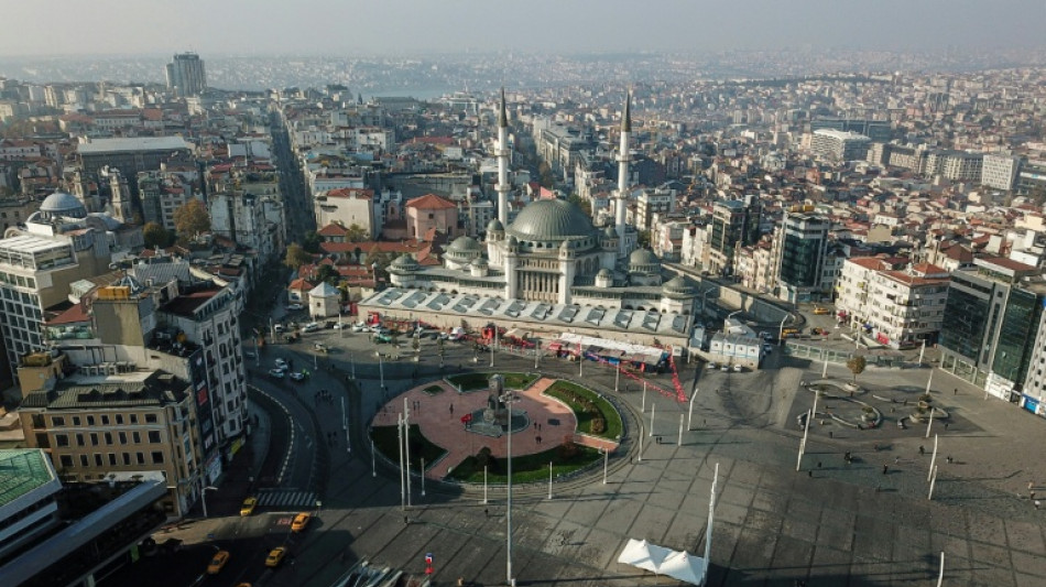 Un sismo de magnitud 6,2 sacude Estambul, con numerosas réplicas