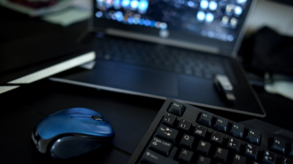 La polic&iacute;a espa&ntilde;ola investiga falsos desnudos de menores generados por inteligencia artificial