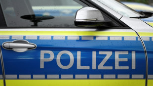 Mann greift mit Schwert Menschen in Waren in Mecklenburg-Vorpommern an
