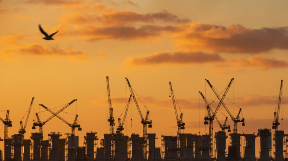 D&eacute;manteler les &eacute;oliennes? Plut&ocirc;t "acc&eacute;l&eacute;rer" la transition, estime le pr&eacute;sident d'Engie