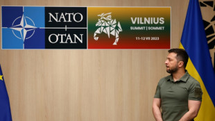 Ucr&acirc;nia obt&eacute;m promessas de apoio militar do G7, o que Zelensky considera uma 'vit&oacute;ria'