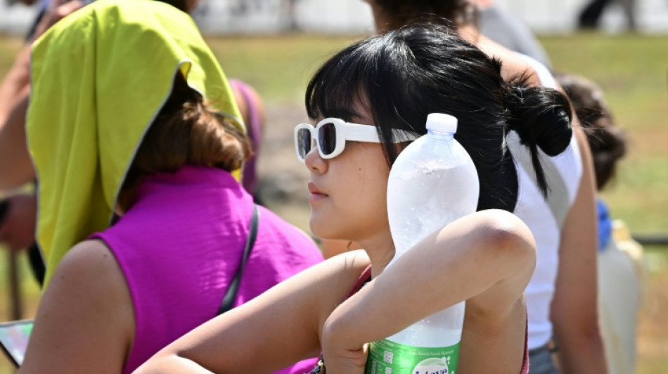 Le monde &eacute;cras&eacute; par des vagues de chaleur