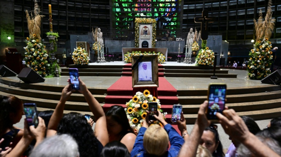 Primeiro destino de seu papado, Brasil relembra Francisco com emoção