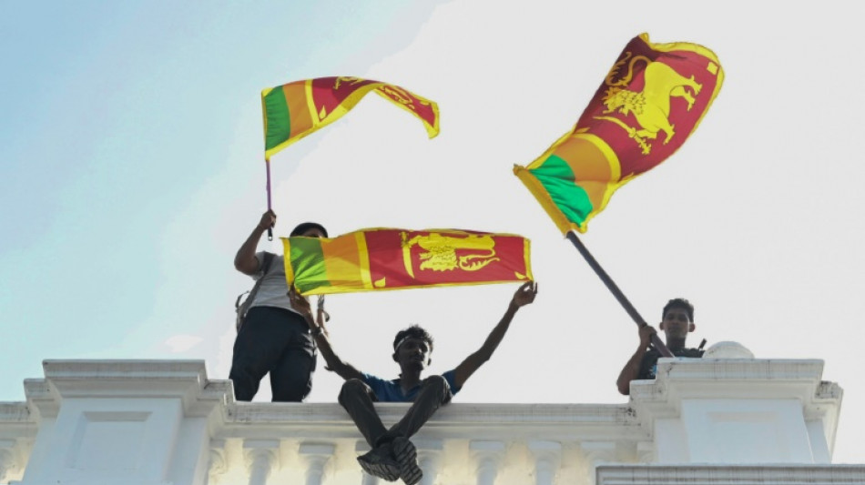 Sri Lanka: le pr&eacute;sident d&eacute;missionne, fin des occupations de b&acirc;timents publics