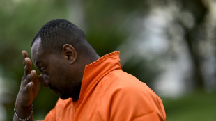 Un recolector rescata a una beb&eacute; entre la basura de Rio de Janeiro