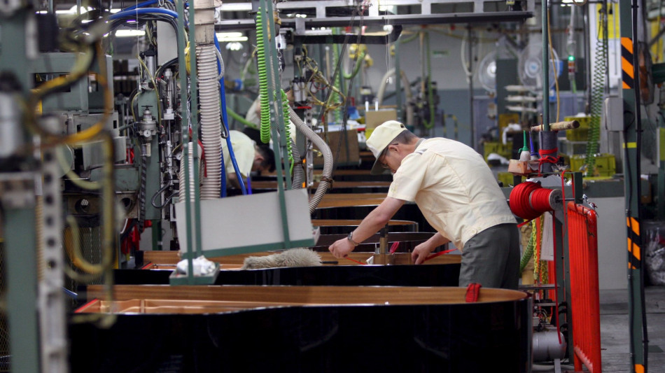 Cnel, produttivit&agrave; ferma dal 2019, l'Italia accumula ritardo