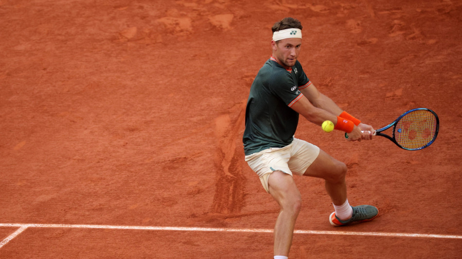 Roland Garros: Ruud ai quarti, sfider&agrave; Djokovic
