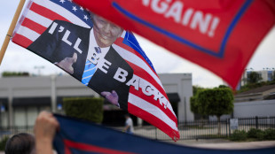 Trump ai sostenitori, non mi arrender&ograve; mai