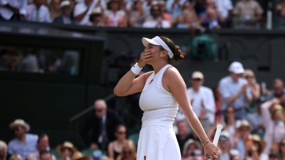 Wimbledon: l'Américaine Amanda Anisimova surprend la N.1 mondiale Aryna Sabalenka en demi-finales