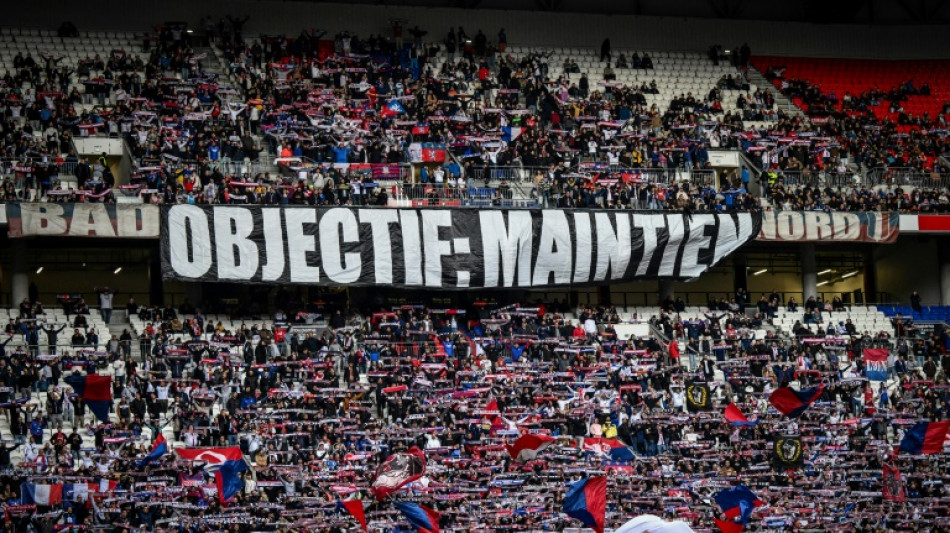 Nice vence Rennes e &eacute; l&iacute;der do Franc&ecirc;s; Lyon empata com Metz e segue na lanterna