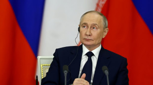 Ukraine: Poutine "pr&ecirc;t" &agrave; parler &agrave; Trump, dit le Kremlin mais renvoie la balle &agrave; Washington