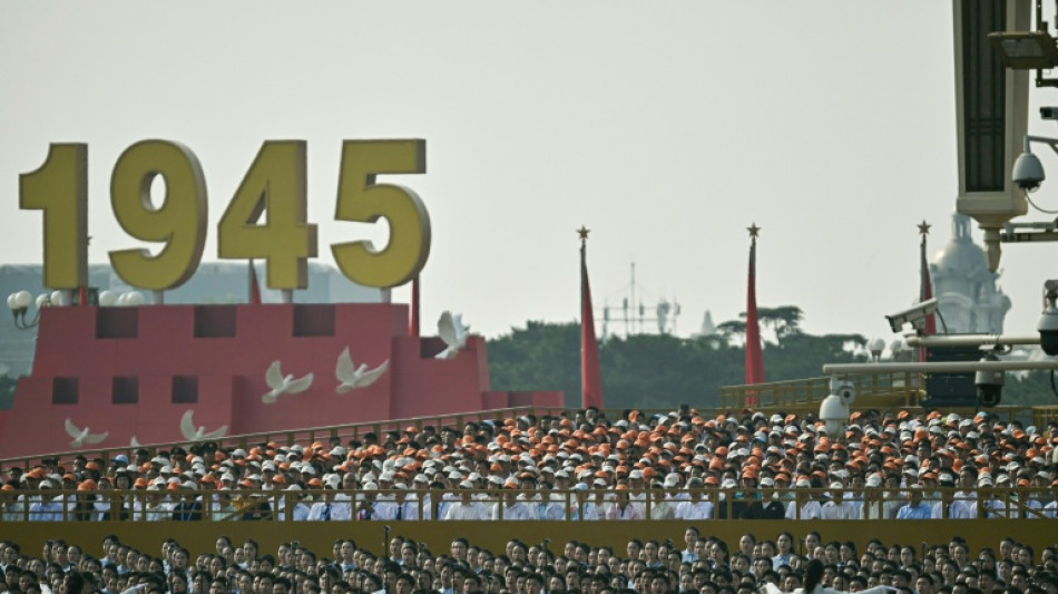 Kim, Poutine et Xi rassembl&eacute;s &agrave; P&eacute;kin pour un d&eacute;fil&eacute; militaire g&eacute;ant