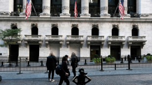 Wall Street profite des bons r&eacute;sultats d'entreprises et monte