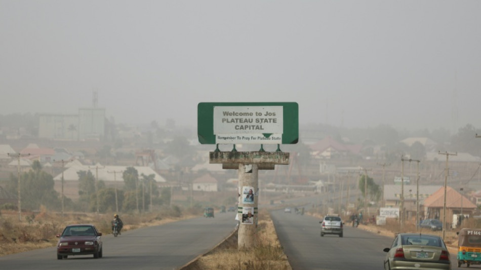 Intercommunal violence kills dozens in central Nigeria