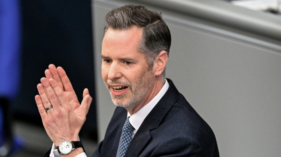 D&uuml;rr zum neuen FDP-Chef gew&auml;hlt - Liberale rufen auf Parteitag den Neuanfang aus