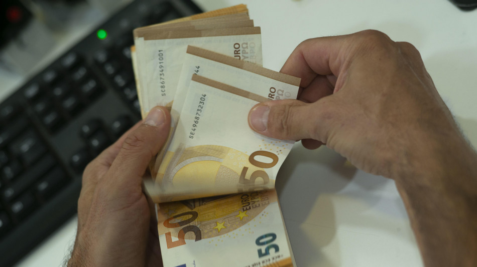 Bankitalia, con Centrale rischi risparmi 1 miliardo per clienti
