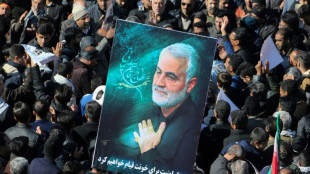 Ao menos 103 mortos no Ir&atilde; em 'atentado' perto de t&uacute;mulo de general assassinado em 2020