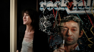 Par&iacute;s abre las puertas de la casa del m&iacute;tico cantante Serge Gainsbourg