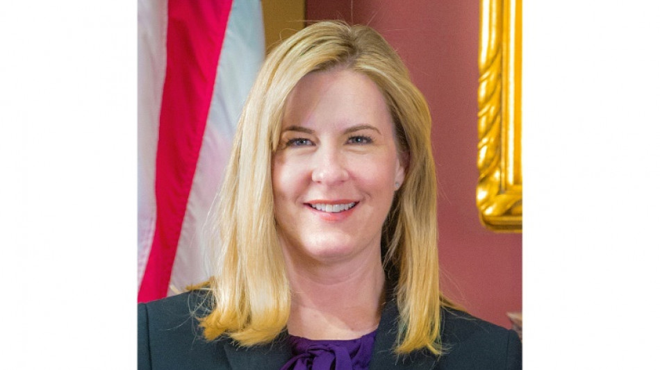 Congressista democrata &eacute; morta a tiros em meio a clima pol&iacute;tico tenso nos EUA