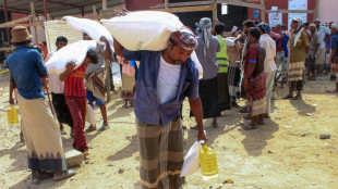 UN says forced to cut Yemen rations, compounding food crisis