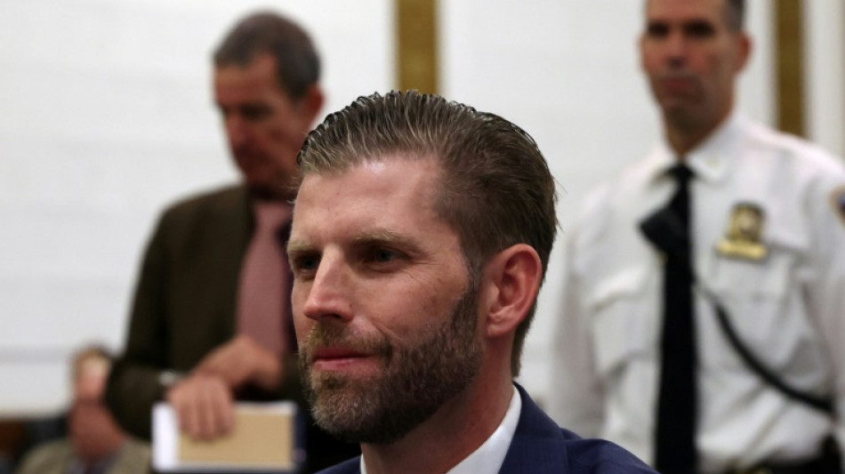 Donald Trump est&aacute; 'entusiasmado' para depor em julgamento em NY, diz seu filho