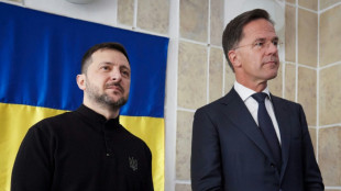 &Uuml;berraschungsbesuch: Nato-Chef verurteilt in Odessa "schreckliche Gewalt" Moskaus