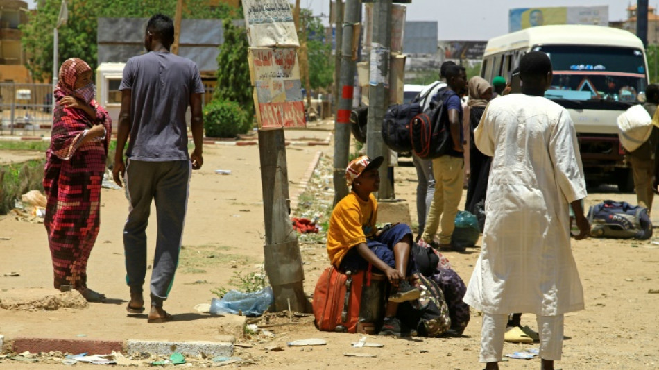 Explosiones sacuden la capital de Sud&aacute;n, pese a la presi&oacute;n internacional por el alto el fuego