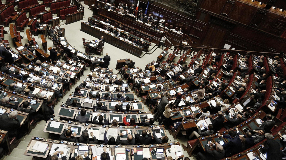 Il Parlamento approva la risoluzione di maggioranza sul Dfp