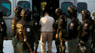 Suspeitos de narcotr&aacute;fico enviados aos EUA seguiam operando da pris&atilde;o, diz governo mexicano