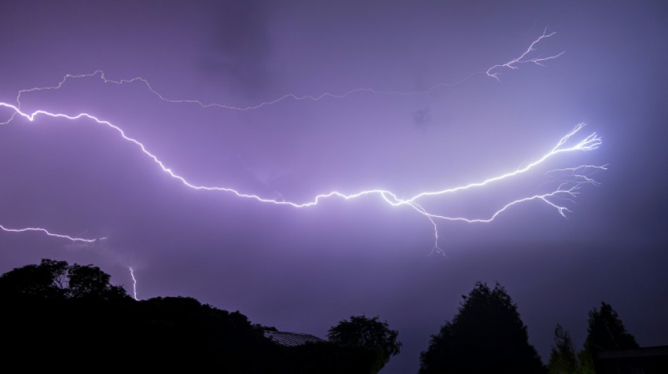 Orages et inondations: neuf départements en vigilance orange samedi