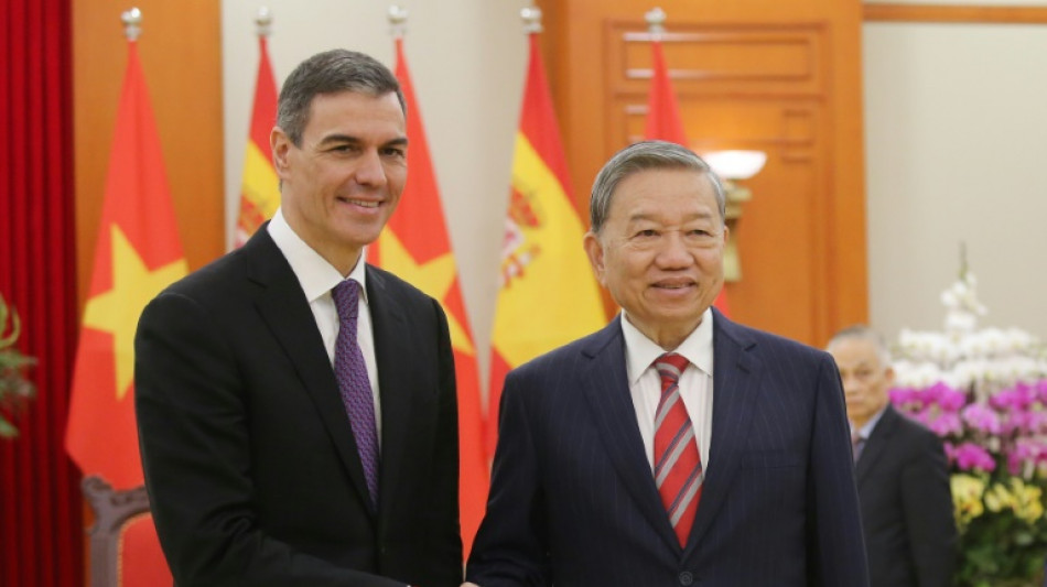 Vietnam y España fortalecen sus relaciones comerciales frente al impacto de los aranceles