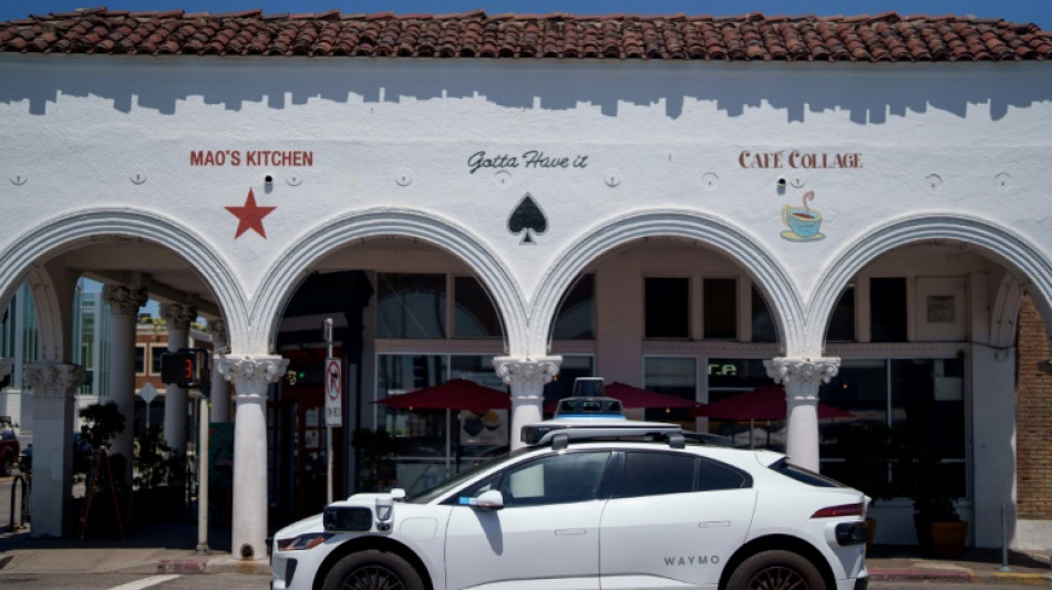 Waymo testet selbstfahrende Robotaxis in New York