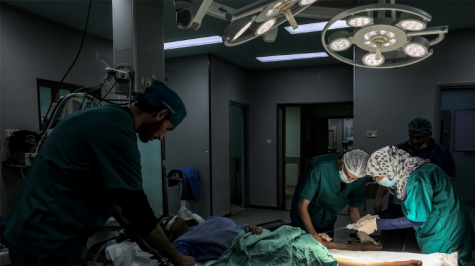 Dos m&eacute;dicos franceses cuentan la "indescriptible" situaci&oacute;n de los hospitales en Gaza