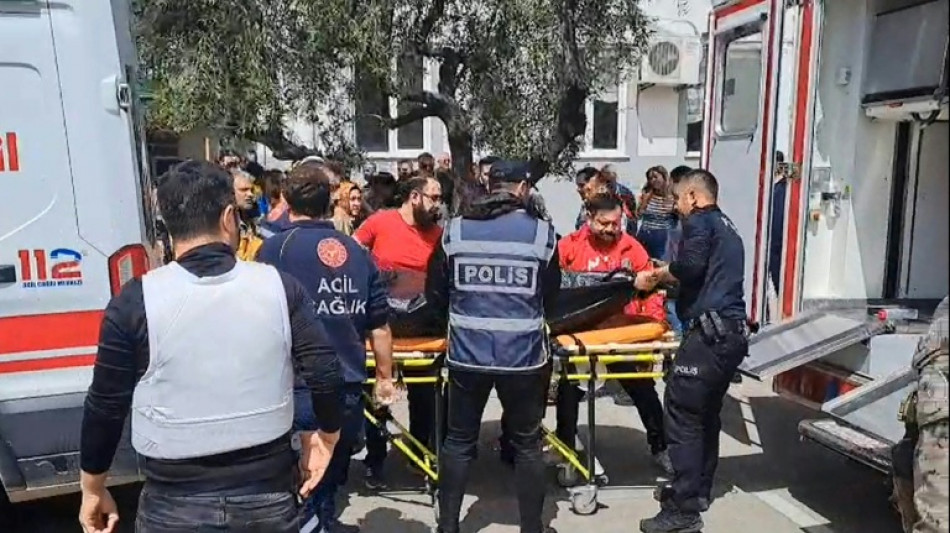 Turquie : neuf morts et 13 bless&eacute;s dans une tuerie dans une &eacute;cole