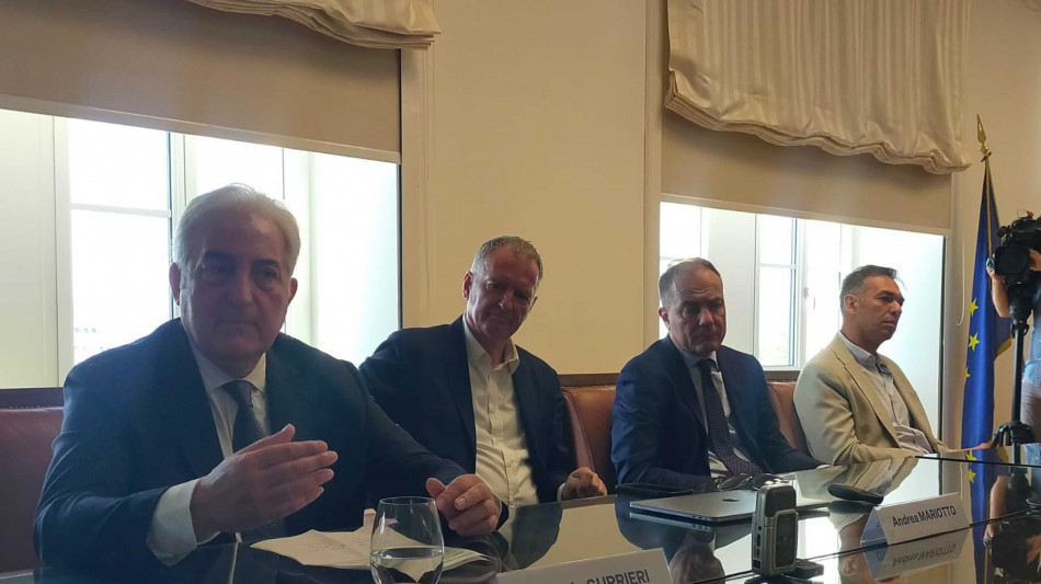 Porto Trieste: Commissario, se chiude Hormuz problema per tutti