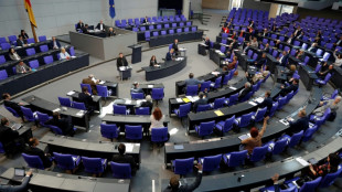 Bundestag beginnt mit Wahl von Merz zum Kanzler